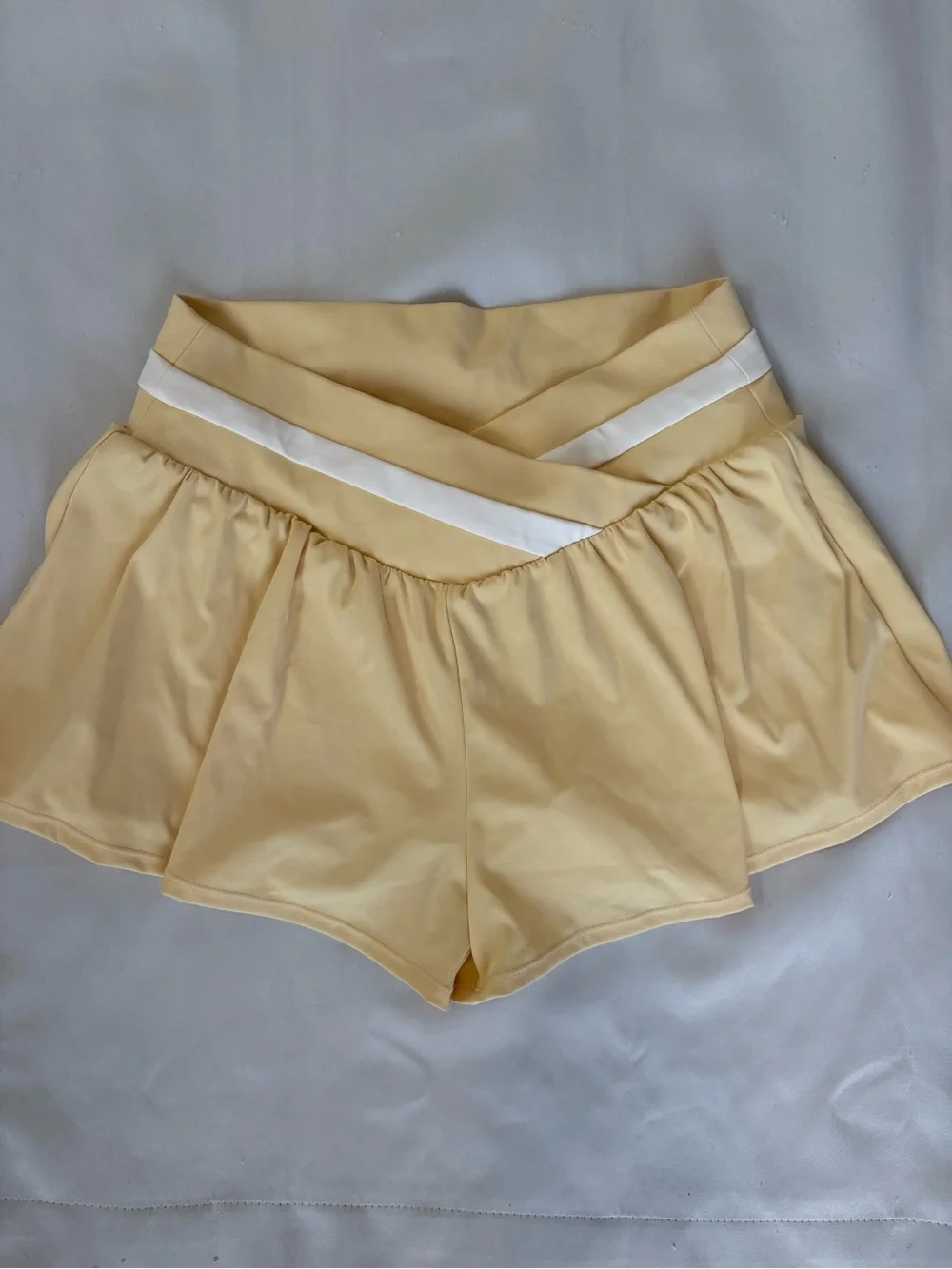 Varsitie Activewear Athletic Skort Skirt Shorts Size Large NWOT Tennis Golf